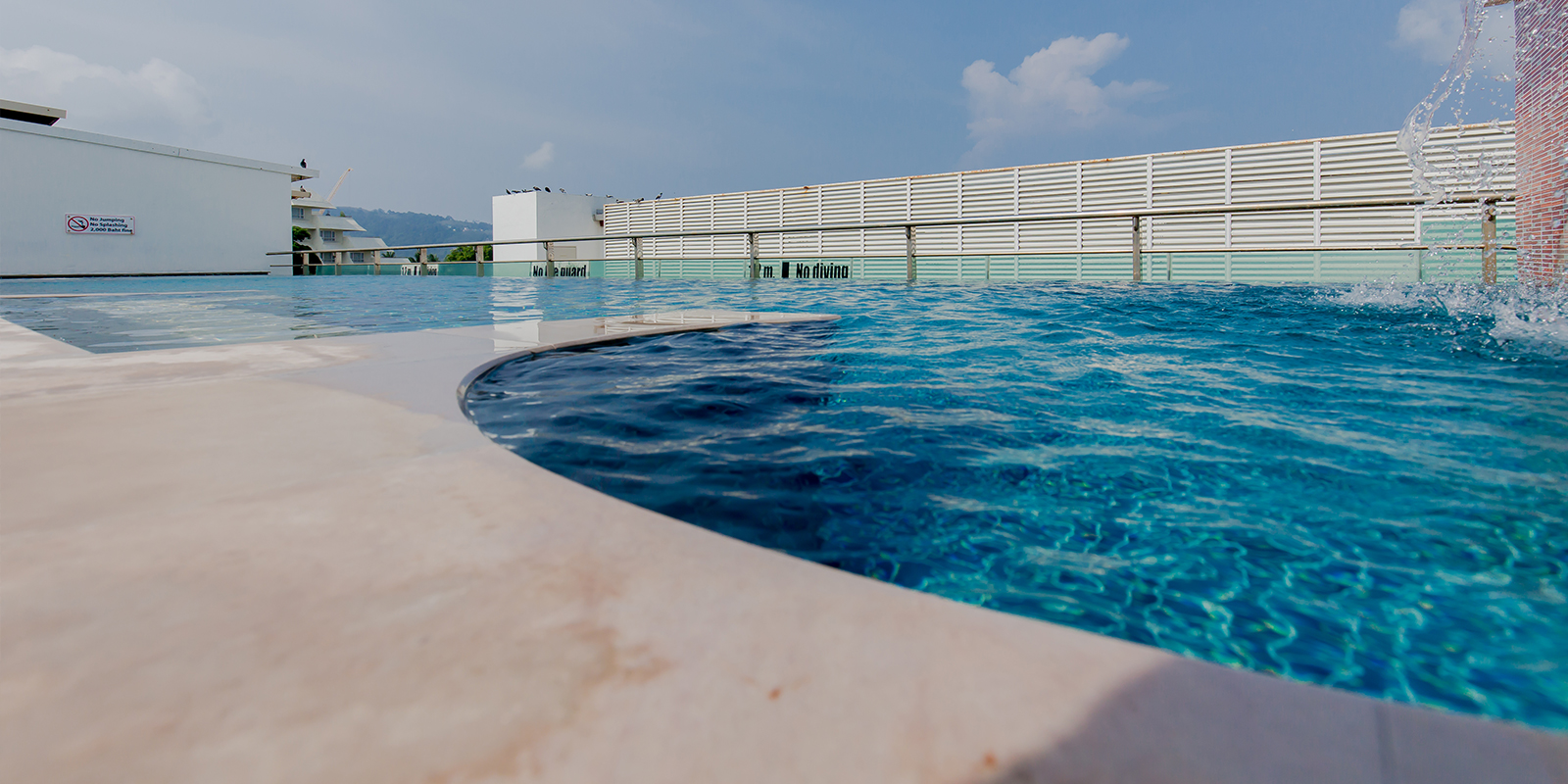 Swimming pool Aspery Hotel Patgon Beach